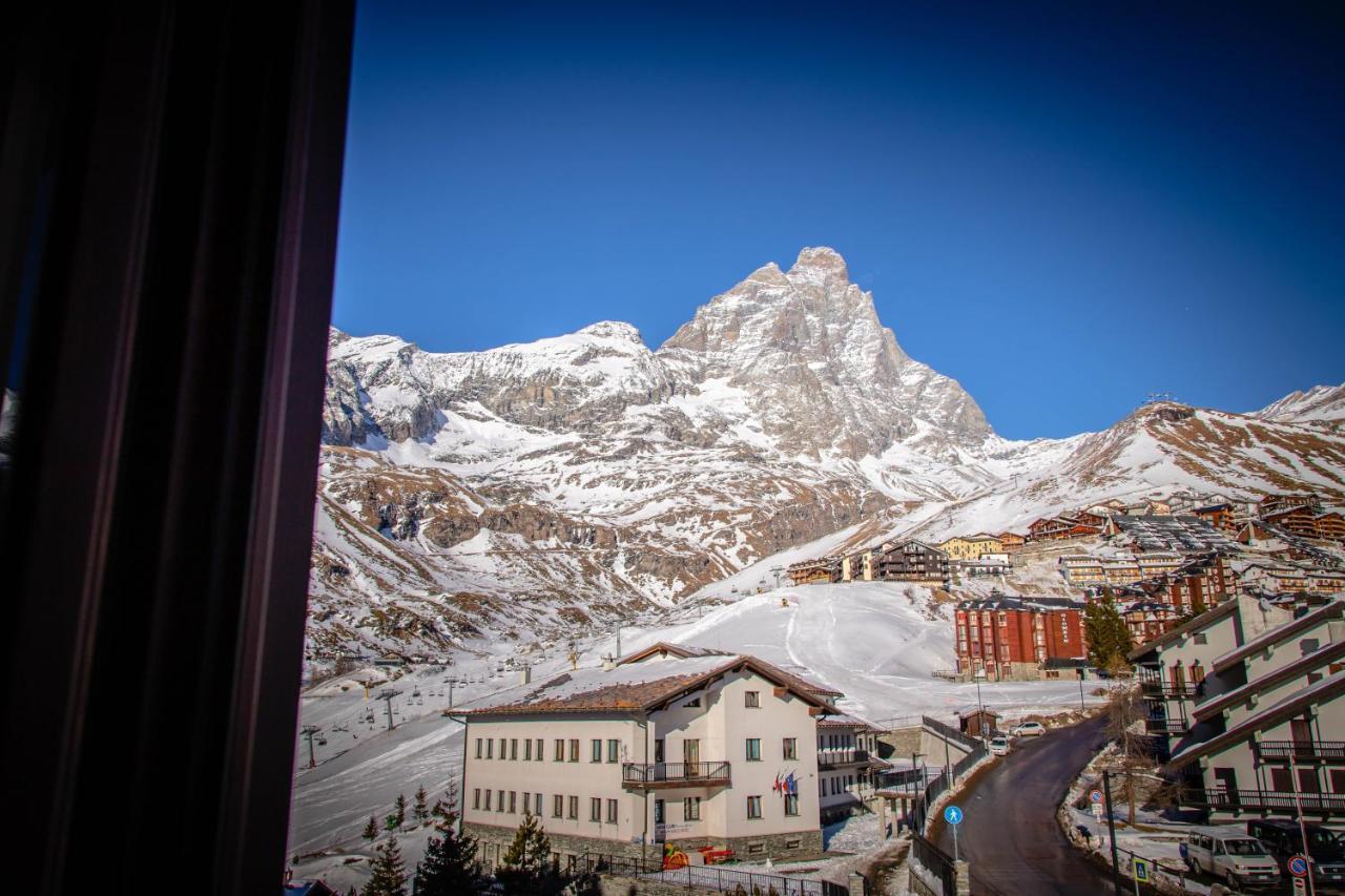 Hotel Astoria Breuil-Cervinia Exteriör bild