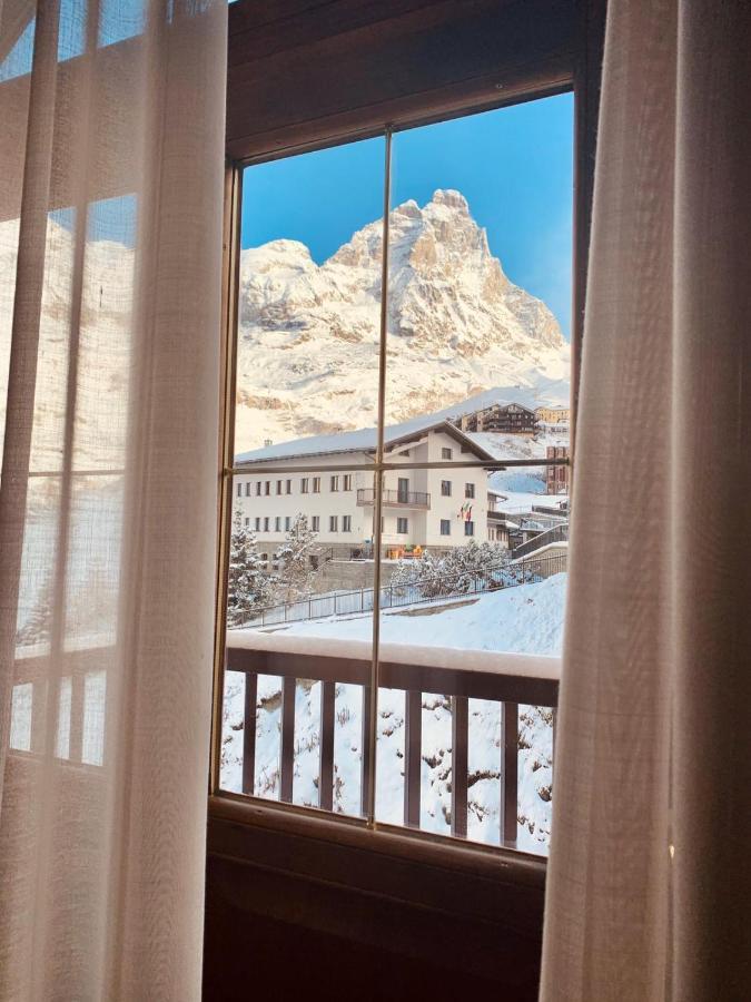 Hotel Astoria Breuil-Cervinia Exteriör bild